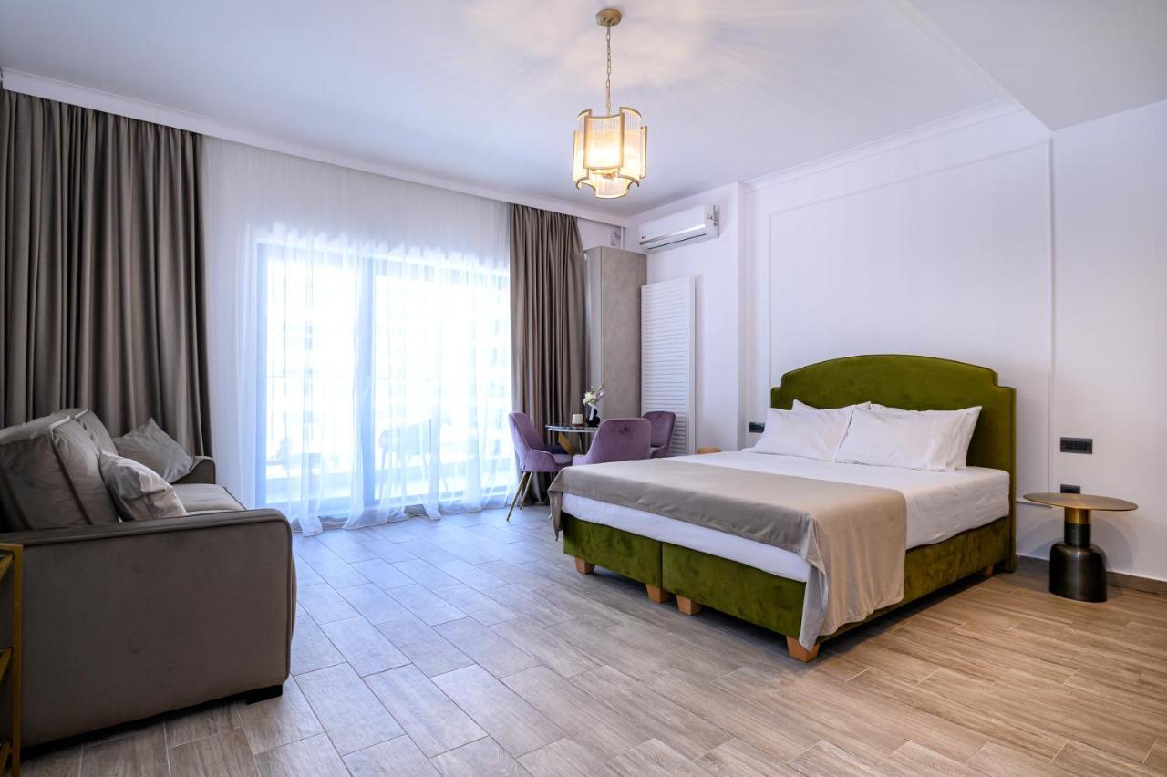 Black Pearl Loft Mamaia Exteriör bild